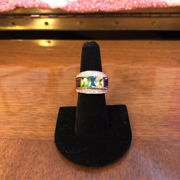 Women’s size 6 1/2 silver ring - Picture 1 of 3